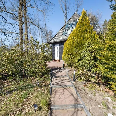 Apartment Moderne Fuer Vier Personen,